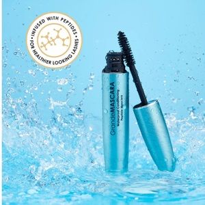 GrandeMASCARA Waterproof Conditioning Peptide Mascara